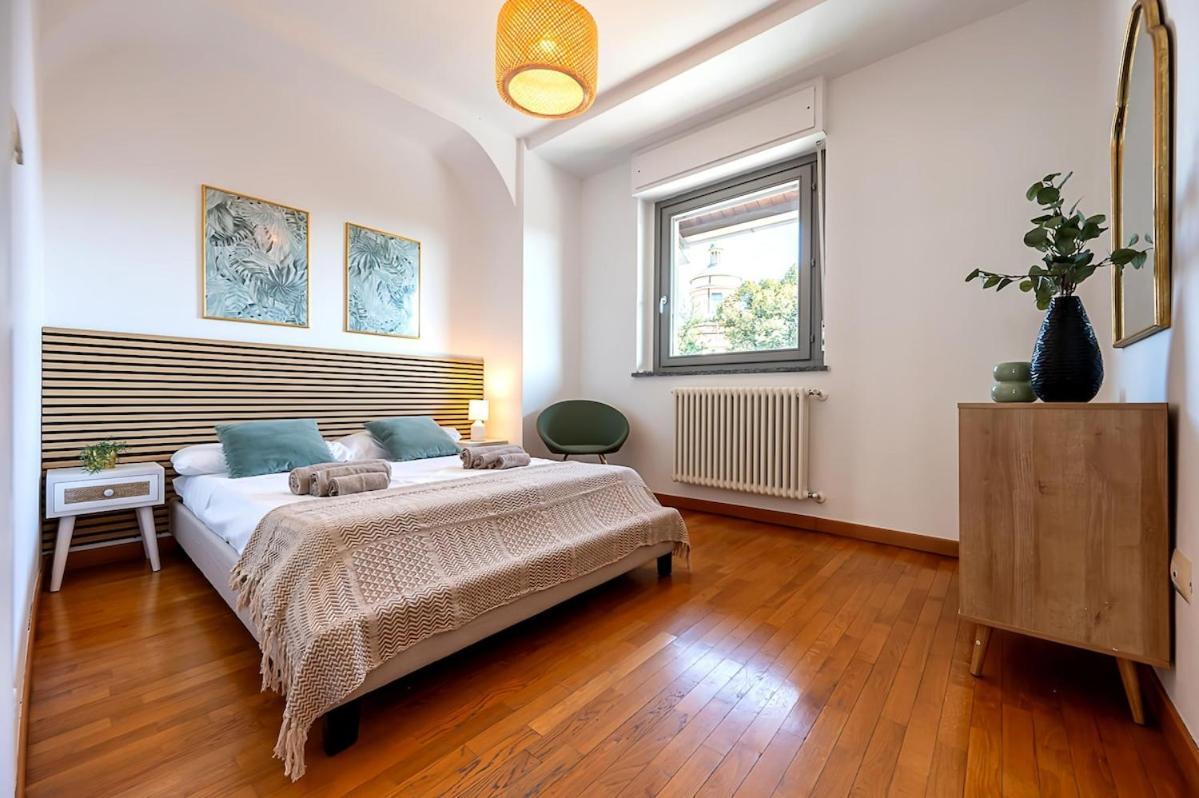 Style And Confort 120mq, Free Garage Turin